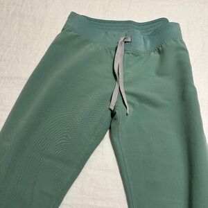 Figs Jade Livingston pants